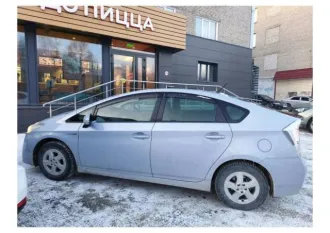 Toyota Prius, 2009 года, 99 лс, 188746 км, АКПП, автомобиль легковой, марка: Тойота, модель: Приус, VIN: отсутствует, гос. рег. номер: Е617ВН122.