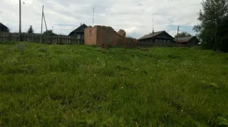 Земельный участок. Кадастровый номер: 66:01:5701001:61. Адрес: Свердловская область, Алапаевский район, с. Раскатиха, ул. Свердлова, 17. Общая площадь, м2: 3372, Уточненная площадь, погрешность 21.0. Вид права: Общая долевая собственность, доля в праве 1/2. Кадастровая стоимость, руб.: 179 761,32.