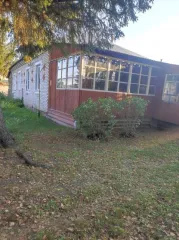 Дом 42,3 кв.м и участок 1014 кв.м, Алтайский край. Дом блокированной застройки, по адресу: Алтайский край, Первомайский р-н, с. Зудилово, ул. Юбилейная, д. 49, кв. 2, кадастровый номер: 22:33:021612:95, площадь 42,3 кв.м. Земельный участок, по адресу: Алтайский край, Первомайский р-н, с. Зудилово…
