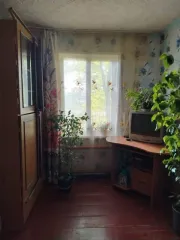 Жилой дом 70,9 кв.м и земельный участок 2450 кв.м, доли 1/4, Алтайский край. Жилой дом, площадь 70,9 кв.м., адрес (местонахождение): Россия, Алтайский край, р-н. Краснощёковский, с. Харлово, ул. Центральная, д. 26, кадастровый (условный) номер: 22:21:010028:197. Находится в долевой собственности…
