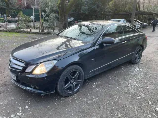 Mercedes-Benz E-Klass 2009 года, 204 л.с., 220000 км, АКПП. Автомобиль Mercedes-Benz E250CGI, 2009 года выпуска, VIN WDD2073471F022992, государственный регистрационный знак Т095ТВ/55.