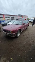 BMW 5 серии 1992 года, модель 525, 141 л.с., 2.5 л (2494 см³), пробег 590000 км. VIN: WBAHJ71070GD35352, госномер Р546АТ40. ПТС 57РМ226140, СТС 9927058966 от 22.06.2021.