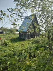 Садовый дом 9,6 кв.м и земельный участок 540 кв.м в Вологде. Нежилой объект недвижимости, садовый домик, кадастровый номер 35:24:0302013:706, расположенный по адресу: Вологодская область, г. Вологда, садоводческое товарищество «Железнодорожник», дорожка № 4, участок № 50, площадью 9,6 кв. м…