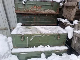 Лом черных металлов Высвобождаемое движимое военное имущество (лом черных металлов)