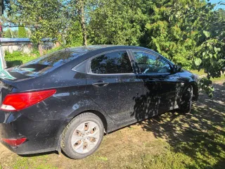 Toyota Camry 2018 года выпуска.