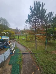 Земельный участок 400 кв.м, Горячий Ключ. Кадастровый номер 23:41:0217001:60. Местоположение установлено относительно ориентира, расположенного в границах участка. Почтовый адрес ориентира: г. Горячий Ключ, с/т «Подснежник» 22. Вид разрешённого использования: 15.0. Обременение: арест.