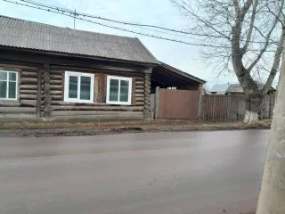Земельный участок площадью 1123 +/- 23.46 кв. м. Местоположение установлено относительно ориентира, расположенного в границах участка. Ориентир – здание в границах участка. Почтовый адрес ориентира: Красноярский край, Абанский район, п. Абан, ул. Советская, 51, с кадастровым номером…
