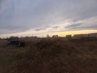 Земельный участок 651 кв.м в Курганской области, Кетовский район, село Марково, улица Молодежная, дом 12А. Назначение: для ведения ЛПХ (личного подсобного хозяйства). Кадастровый номер: 45:08:031902:580. Общая совместная собственность.