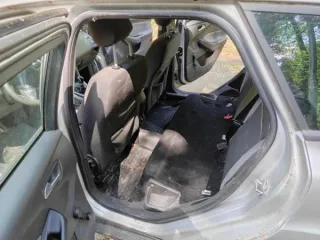 Ford Focus 2013, легковой автомобиль, VIN: X9FLXXEEBLDR33616. Марка Ford, модель Focus, передний привод, объем двигателя 1999.0, мощность 149.6, экологический класс 5, пробег 418390, госномер Е 311 РХ 77, механическая коробка передач, год выпуска 2013, назначение pryamie.
