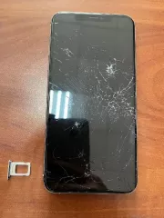 Iphone 11 ProMax 1 шт. Назначение: pryamie. Состояние: б/у. Вид оборудования: смартфон.