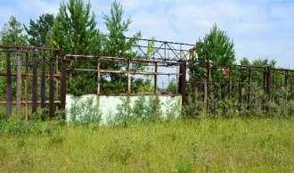 Недвижимое имущество: (1) Сооружение, 24:12:0380107:501, Нежилое (сооружение), склад временного содержания, Красноярский край, Енисейский район, с. Верхнепашино, ул. Советская, 1В/8, 641 кв. м; (2) Здание, 24:12:0380107:512, Нежилое, 663148, Россия, Красноярский край, Енисейский район, с…