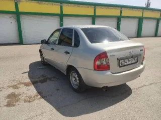 Lada Kalina 2007 80,9 лс 150300 км ВАЗ11183 2007 г.в. идентификационный номер (VIN) XTA11183080127402 мощность двигателя 80,9 л.с. (59,5 кВт) цвет – Серебристый г/н Е247УР163