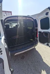Автомобиль марки Lada модель Largus 2019 г.в., VIN: XTAKS045LK1196384. Находится в залоге у ПАО «Совкомбанк»