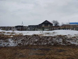 Земельный участок 1200 кв.м для ИЖС в Частоозерье, Частоозерский район, Курганская область. Категория земель: земли населенных пунктов, разрешенное использование: для индивидуального жилищного строительства. Адрес: Курганская область, р-н Частоозерский, с. Частоозерье, ул. В.Поротникова, 7Б…