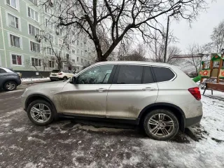 BMW X3 2013 легковой автомобиль, марка: BMW, модель: X3 ХDRIVЕ28 I, год изготовления: 2013, цвет: Серый, VIN: X4XWX994500A34392, г/н: Р540МР46, в залоге у Банка ВТБ (АО) (ИНН 7702070139).