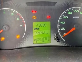 Автомобиль LADA Granta 2017 года выпуска. VIN: XТА219010J0504972. Модель: GRANTA. Объем двигателя: 1596 см³. Мощность двигателя: 87 л.с. Пробег: 239092 км. Вид транспорта: легковой.
