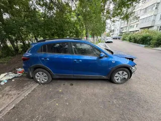 Kia Rio 2018 года, 99,6 лс, 149731 км, АКПП, легковой автомобиль, цвет – синий, VIN: Z94C251ABJR017610