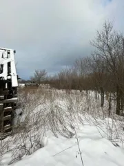 Жилой дом 93,8 кв. м и земельный участок 1500 кв. м в Ульяновской области. Здание жилое, площадь 93,8 кв.м, кадастровый номер 73:22:010101:65. Земельный участок площадью 1500 кв.м, категория земель населенных пунктов, разрешенное использование под индивидуальное жилищное строительство, кадастровый…