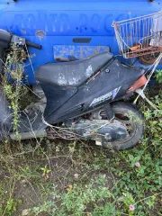 Велогибрид TT Max Electro, мопеды TRICKLER-2, ALPHA, Motoland Альфа RX 11, мотоцикл Урал М67-36 1982 г.в., прочие транспортные средства 8 штук: 1. велогибрид ТТ Max Electro без г.р.з. и без идентификационного номера; 2. мопед марки "TRICKLER-2" без г.р.з., VIN: LDLPCBLA7R1033067; 3. скутер марки…