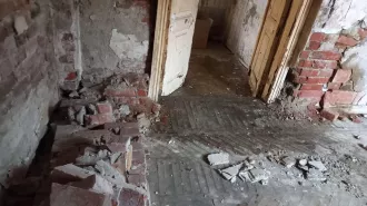 Жилое помещение: комната на 1 этаже по адресу: Россия, Краснодарский край, г. Краснодар, Насыпной переулок, д. 4, пом. 1,3,4,5,6, кадастровый номер: 23:43:0305045:493, площадь 40,9 кв.м. Лот №1 Лот №1 Лот №1 Жилое помещение: комната на 1 этаже по адресу: Россия, Краснодарский край, г. Краснодар…