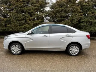 Автомобиль марки Lada Vesta 2017 года выпуска. VIN XTAGFL110JY134791. Республика Адыгея, г. Адыгейск. Документы по торгам: в рабочие дни по адресу 193232, г. Санкт-Петербург, а/я 41, телефон 8-914-172-60-66, с 10 до 17 часов местного времени и на сайте https://bankrot.torggroup.org.