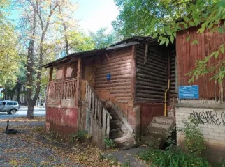 Нежилые помещения 124.8 кв.м, Республика Башкортостан. Цокольный этаж одноэтажного жилого здания, являющегося выявленным объектом культурного наследия «Дом Каврайских» на основании приказа Управления по государственной охране объектов культурного наследия Республики Башкортостан от 07.04.2017г. №…