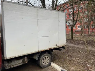Грузовой автомобиль, ГАЗель 172411 (Грузовой фургон) 2011 года, VIN: Z74172411B0006756, госномер: У825СУ71, объем двигателя 2890 см³, мощность 78.6 кВт/106.8 л.с., цвет кузова оранжевый.