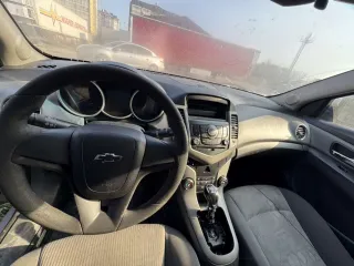 Chevrolet Cruze 2010, легковой автомобиль, марка Chevrolet, модель CRUZE, VIN XUFJF696JA3004459, гос. рег. номер В492ОХ09, год изготовления 2010.