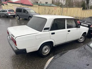 Легковой автомобиль, марка: ЛАДА, модель: 210740, год изготовления: 2011, цвет: Белый, VIN: XTA210740B3104759, г/н: А920ВМ123. Состояние кузова и салона не удовлетворительное. По всему кузову имеются сколы и царапины. Присутствует деформация деталей кузова (вмятины на передней левой водительской…