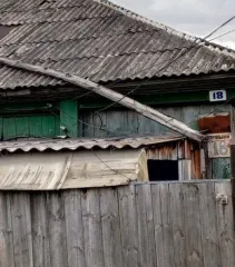 Дом 43,1 кв.м и участок 3474 кв.м, Новосибирская область. Жилой дом площадью 43,1 кв.м, кадастровый номер 54:07:052001:493, расположенный на земельном участке площадью 3474 кв.м с кадастровым номером 54:07:052001:22 по адресу: Новосибирская область, Искитимский район, с. Усть-Чем, ул. Центральная…