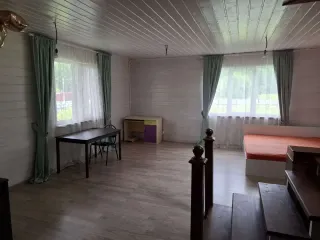 Жилой дом, общей площадью – 118,2 кв.м., кадастровый номер 52:15:0070321:558. Земельный участок, категория земель: Земли населенных пунктов, общей площадью 1248 +/- 12 кв.м., кадастровый номер 52:15:0070321:637. Имущество является предметом залога АО «Россельхозбанк», требования которого признаны…