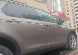 Транспортное средство LAND ROVER DISCOVERY SPORT, год выпуска: 2016, идентификационный номер  VIN : SALCA2BN1HH651819, цвет: серо коричневый, номер кузова  кабины : SALCA2BN1HH651819, адрес местонахождения: Ленинградская область, Ломоносовский р н, пос. Большая Ижора, СНТ  Парус , 6 я линия…