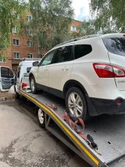 Продается автомобиль с неисправной электростеклоподъемкой. Стекла не повреждены, опущены из-за неисправности электрики.