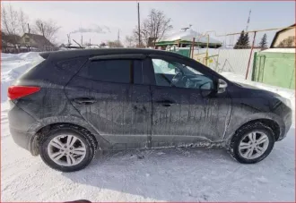 Hyundai ix35, 2013 года, 150 лс, 160000 км, АКПП. Легковой автомобиль, марки HYUNDAI IX35, VIN: TMAJU81BDDJ461961, 2013 г.в., пробег: 160 000 км, двигатель: 1 998 куб.см., 150 л.с.