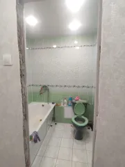 Квартира 32.2 м², Владимирская область, Кольчугинский район, деревня Павловка, ул. Первая, д. 4, кв. 11. Расположена на втором этаже двухэтажного кирпичного дома. В квартире имеется отопление, водопровод, канализация, электроснабжение и газоснабжение. Свежий косметический ремонт. Ознакомление с…