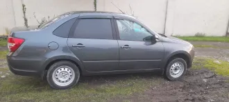 Автомобиль: марка LADA, модель GRANTA, идентификационный номер – XTA219040R1067094; год изготовления – 2024; номер кузова XTA219040R1067094; цвет кузова – серый, находится в залоге у АО "Альфа Банк".