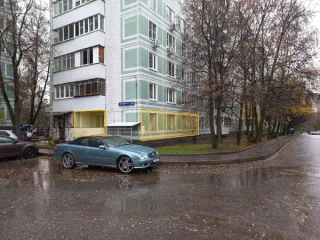 Жилое помещение 62.6 кв. м, Москва, по адресу: г. Москва, ул. Красного Маяка, д. 13А, корп. 4, кв. 111, (Этаж №1), кадастровый номер: 77:05:0007006:4107. Вид жилого помещения: Жилое. Общая площадь: 62.6.