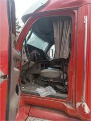 Грузовой тягач, Peterbilt 387, VIN:1ХР7DB9X14D820681. Информацию о составе и характеристиках можно получить в рабочие дни с 10:00 до 16:00, отправив запрос на asv551@yandex.ru.