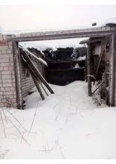 Здание 19,4 кв.м, Сокольский район, Вологодская область. Здание в Вологодской обл., 19,4 кв.м. Нежилое здание, площадь: 19,4кв.м., адрес (местонахождение): Российская Федерация, Вологодская область, р-н Сокольский, г Сокол, ул Беднякова, ГСК №37 "Строитель", гараж №112, кадастровый номер…