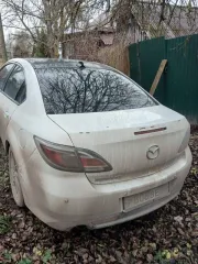 Mazda 6 2010 года, седан, белого цвета. VIN: JMZGH128211447142, госномер: Р808ВЕ40.
