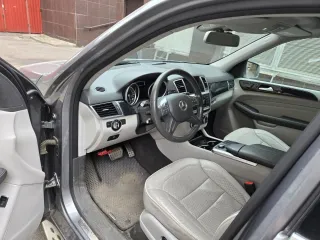 MERCEDES-BENZ ML 400 4 MATIC — легковой автомобиль марки: MERCEDES-BENZ, модель: ML 400 4 MATIC. С имуществом и правоустанавливающими документами можно ознакомиться с момента публикации сообщения о продаже и до окончания приема заявок, предварительно согласовав дату, время и место обращения к…