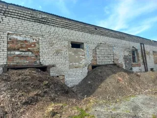 Котельная, 189,6 кв.м, Алтайский край. Нежилое здание (котельная), площадью 189,6 кв.м, кадастровый номер 22:12:700220:252. Земельный участок, площадью 641 кв.м, кадастровый номер 22:12:700220:209. Год ввода в эксплуатацию: 1980. Количество подземных этажей: 1. Общая площадь: 189.6. Материалы…