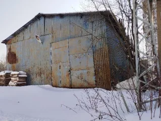 Нежилое помещение, назначение: нежилое, общая пл. 127,6 кв.м., кад.№ 77:05:0006004:24479, этаж 1. Адрес: г. Москва, вн.тер.г. муниципальный округ Чертаново Северное, шоссе Варшавское, дом 120, корпус 1, помещение 2/1.