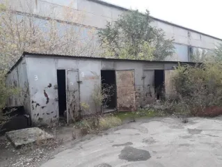 КПП-4 57 кв.м Самара. Здание контрольно-пропускного пункта (КПП-4), расположено по адресу: г.Самара, ул.Калинина, 1 (при въезде на бывшую территорию ОАО СПЗ со стороны Заводского шоссе), площадь по внешнему обмеру 57кв.м. Право собственности на КПП-4 в ЕГРН не зарегистрировано, возникло до 1997г. В…