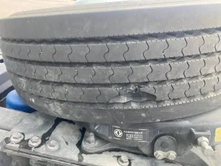 Dongfeng GX 4x2 2023 грузовой тягач седельный Dongfeng GX 4x2 2023 года LGAG3DV26P8840395