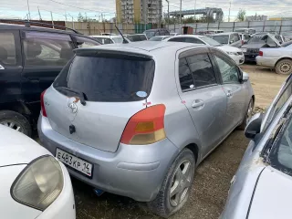 Автомобиль Toyota Vitz 2008 года выпуска, VIN отсутствует. На имущество зарегистрировано ограничение в залоге. Все запреты и ограничения с реализуемого имущества покупатель снимает самостоятельно.