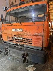 KAMAZ-65115 Специализированный автомобиль К0823, 2008 г.в., г/н У531КM124, VIN Х5Н82300380000013, номер кузова (кабина) 2093243, номер шасси ХТС65115382336125, номер двигателя 824870032, цвет оранжевый. Специализированный автомобиль К0823 на шасси KAMAZ-65115, 2008 г.в., г/н У531КM124, VIN…