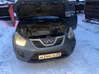 Chery Tiggo 2014 года, модель T11 Tiggo. VIN: LVVDB11B4ED093533. Цвет кузова серый. Мощность 126.5 л.с. (93 кВт). Тип транспортного средства: легковой. Имеются аресты и ограничения.