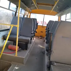 Автобус ПАЗ 32053-70 2007 года выпуска для перевозки детей. VIN: Х1М3205ЕХ70011511. Находится в Волгоградской области, Фроловский район, п. Пригородный, ул. 40 лет Октября, 354. Состояние нерабочее, частично разукомплектован, имеются следы коррозии на кузовных элементах.