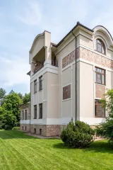 Жилой дом 1 834,5 кв. м, земельный участок 3 900 кв. м, Московская область, Одинцовский р-н, сельское поселение Барвихинское, село Усово, тер. НПИЗ "Усадьбы Усово", д. 20, 3-этажный, з/у 20, кадастровые номера 50:20:0010516:2172, 50:20:0010516:1275, земли населенных пунктов - для коттеджной…